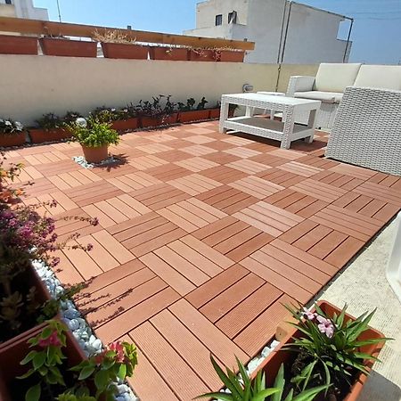 Ramzam - Spacious & Modern 3 Bedroom Apartment With Roof Terrace Marsaskala Exterior foto
