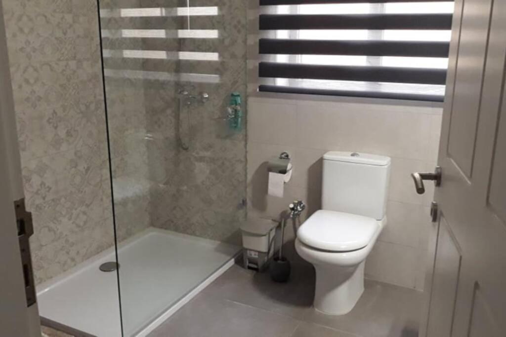 Ramzam - Spacious & Modern 3 Bedroom Apartment With Roof Terrace Marsaskala Exterior foto