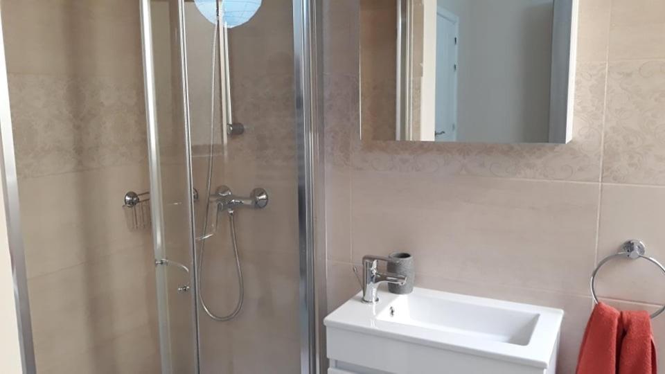 Ramzam - Spacious & Modern 3 Bedroom Apartment With Roof Terrace Marsaskala Exterior foto